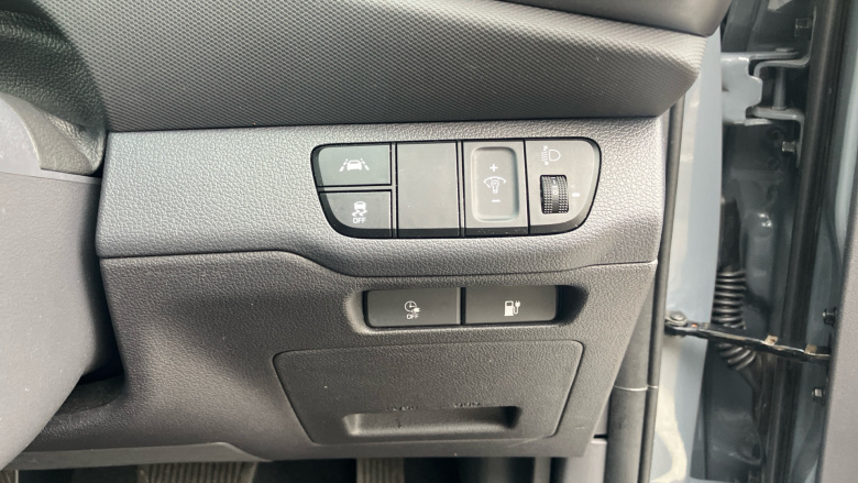 Hyundai IONIQ 100kW Premium 38kWh 5dr Auto Electric Hatchback